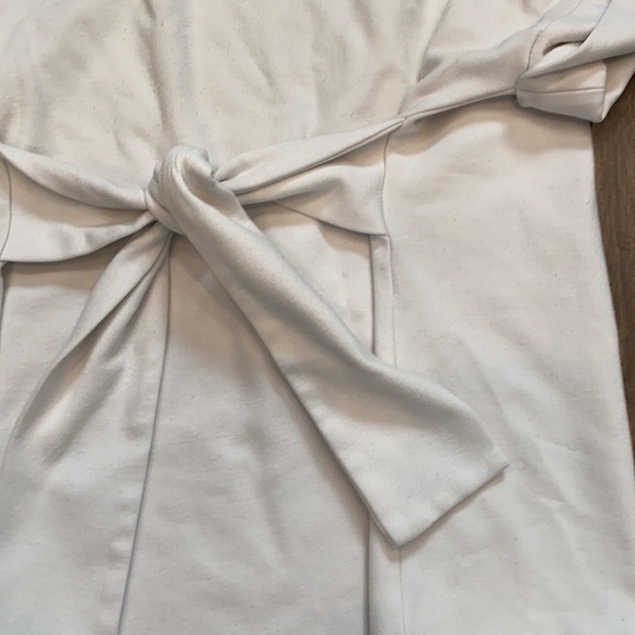 Express Tie front tee - Picture 2 of 3